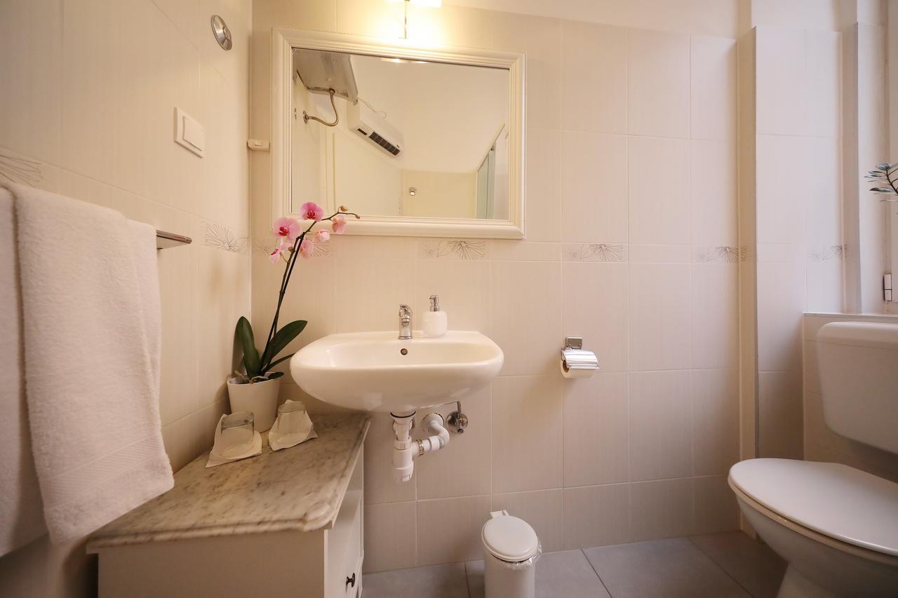 Penzión pre hostí Rooms Tisa Old Town 3*